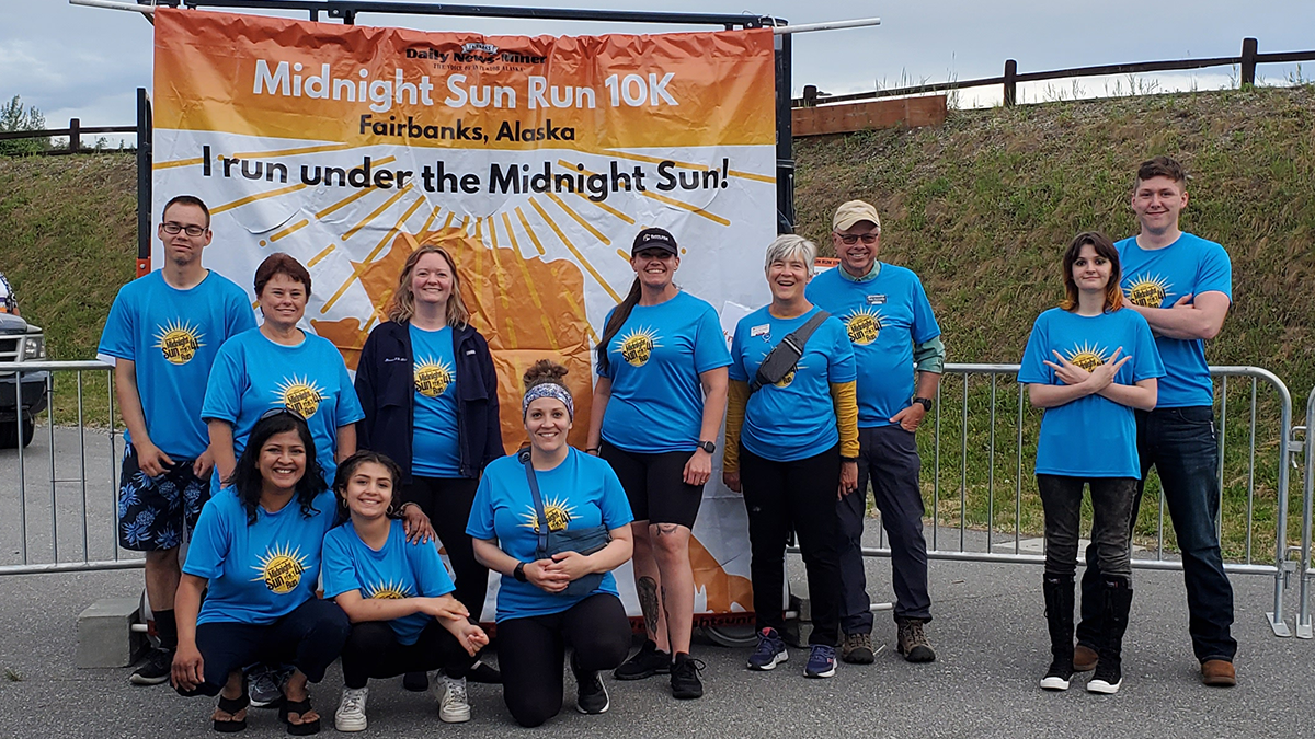 2023 Midnight Sun Run Volunteer Group